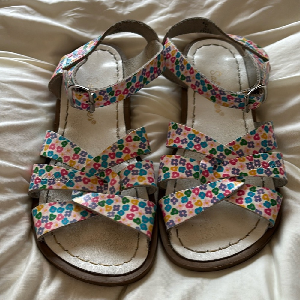 Kids size 2 Saltwater sandals multicolor floral pattern